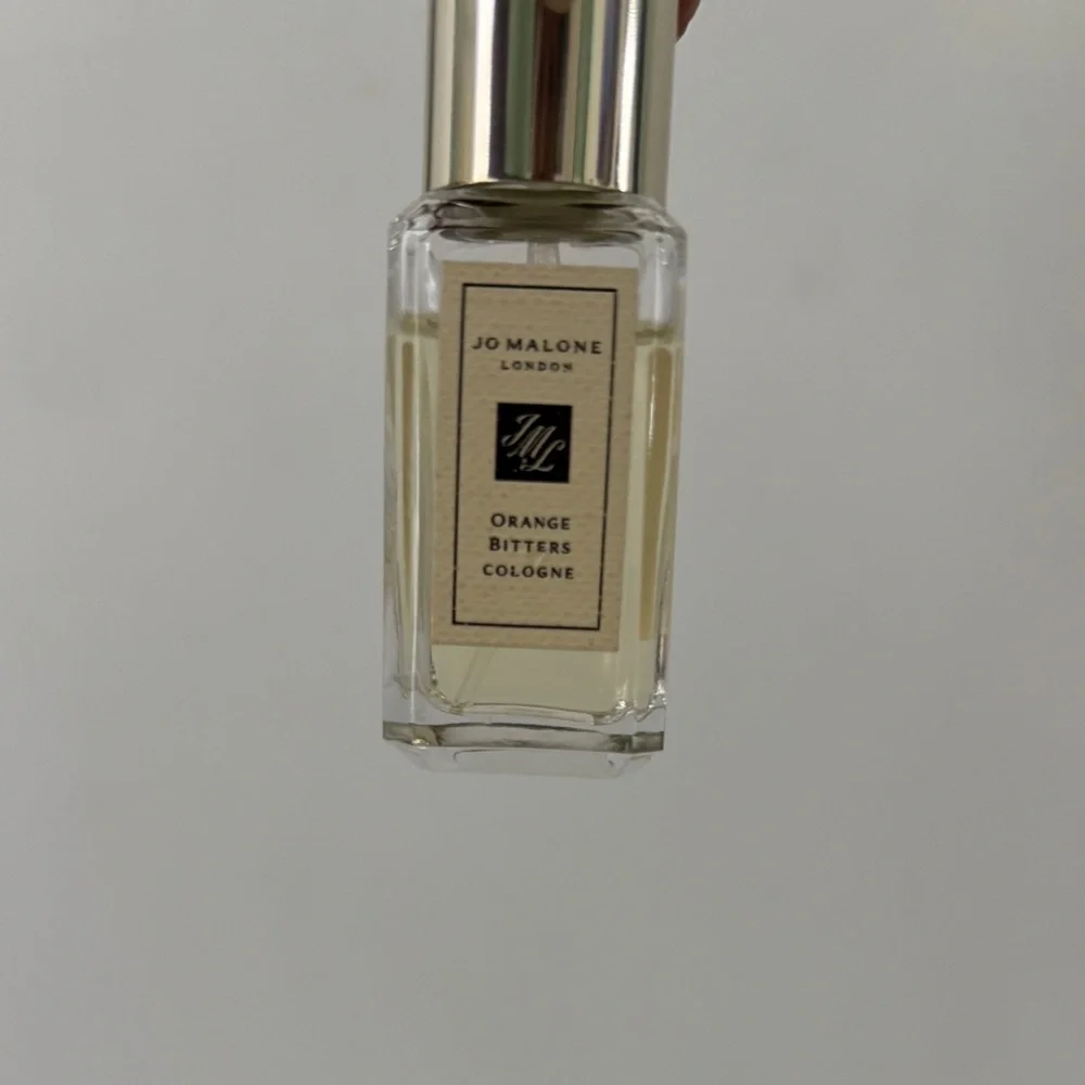Jo Malone Orange Bitters Cologne with Silver Cap and Clear Vials - Picture 2 of 5